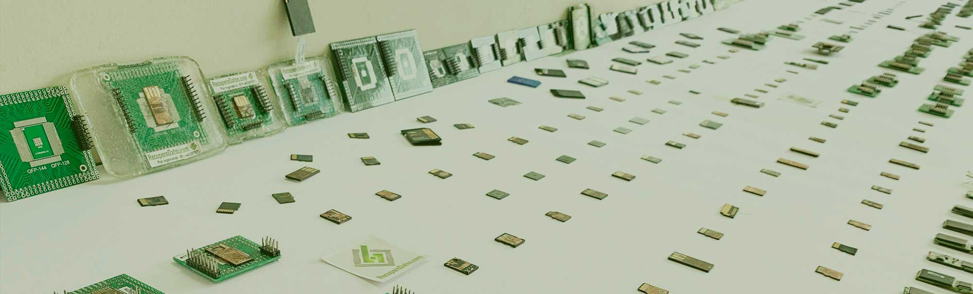 Data Recovery HDD - The only laboratory in South America that recovers information from memory cards with Pinout development